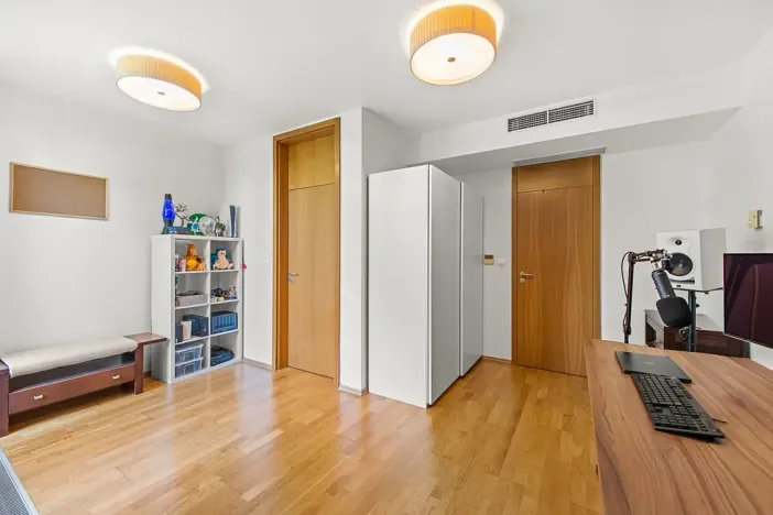 Prodej bytu 3+kk, Praha - Žižkov, Pitterova, 87 m2