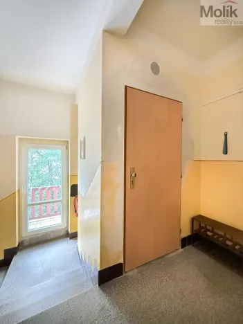 Pronájem bytu 1+kk, Litvínov - Horní Litvínov, Podkrušnohorská, 33 m2