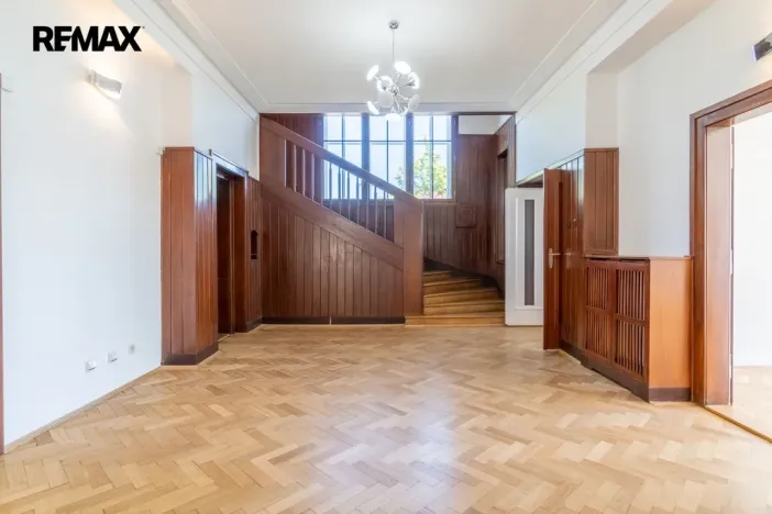 Prodej vily, Praha - Střešovice, Slunná, 564 m2