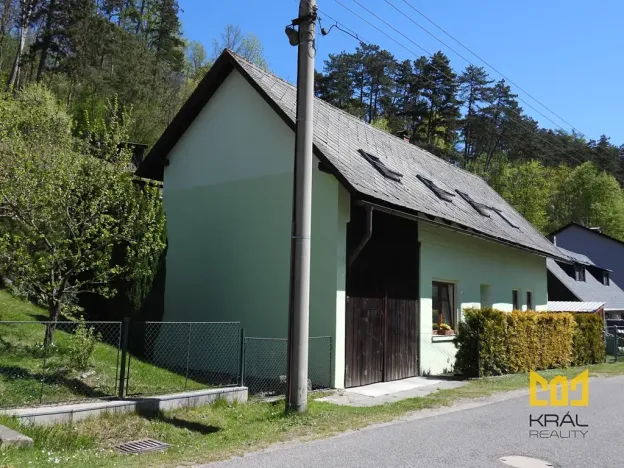Prodej rodinného domu, Bělá pod Bezdězem, Táborová, 178 m2