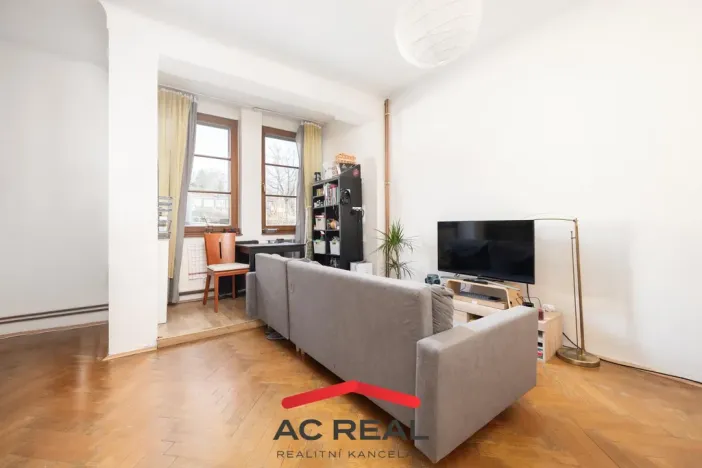 Pronájem bytu 2+kk, Brno - Komín, Štursova, 39 m2