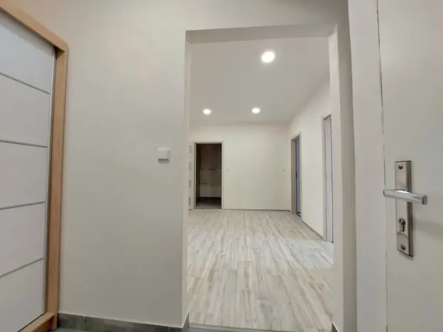 Pronájem bytu 3+1, Pardubice - Zelené Předměstí, Smilova, 92 m2