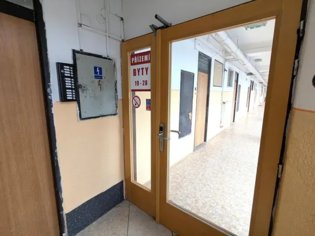 Pronájem bytu 1+kk, Litvínov - Horní Litvínov, Koldům, 32 m2