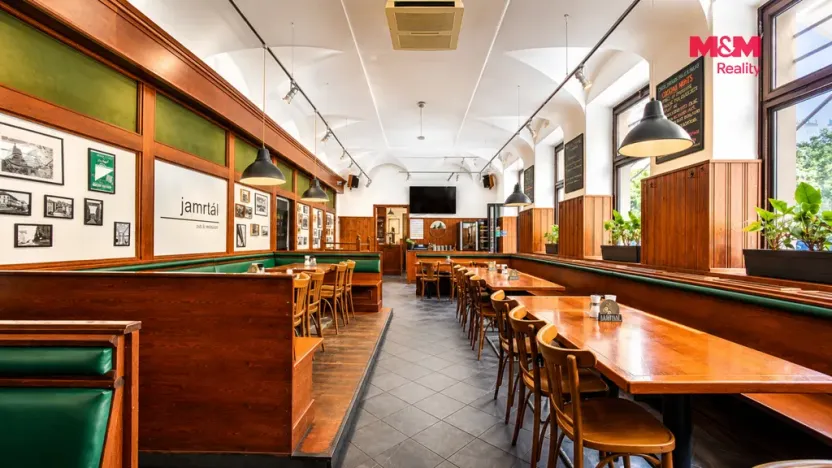Pronájem restaurace, Praha - Nusle, Sekaninova, 194 m2
