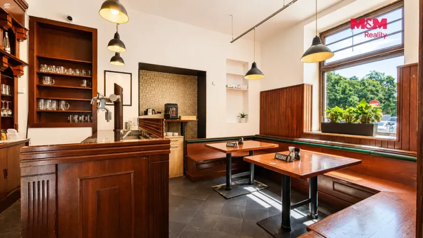 Pronájem restaurace, Praha - Nusle, Sekaninova, 194 m2