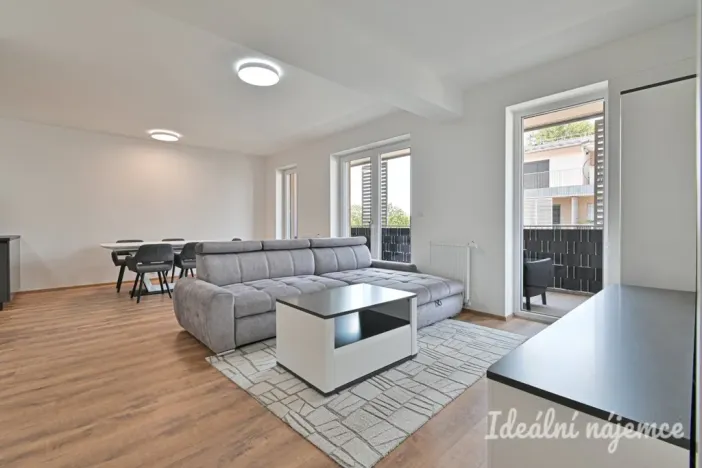 Pronájem bytu 2+kk, Slavkov u Brna, Slovanská, 63 m2