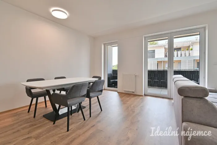 Pronájem bytu 2+kk, Slavkov u Brna, Slovanská, 63 m2