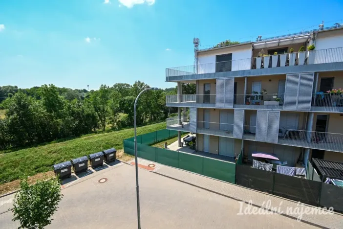 Pronájem bytu 2+kk, Slavkov u Brna, Slovanská, 63 m2