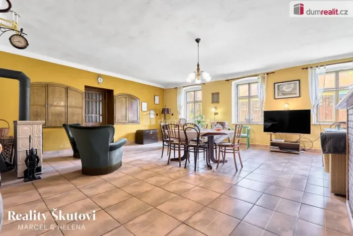Prodej rodinného domu, Cvikov - Cvikov I, Kollárova, 293 m2