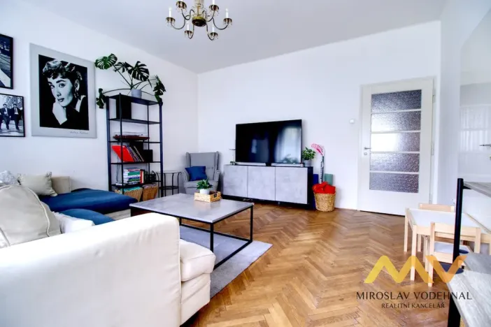 Pronájem bytu 3+1, Hradec Králové, Nerudova, 95 m2
