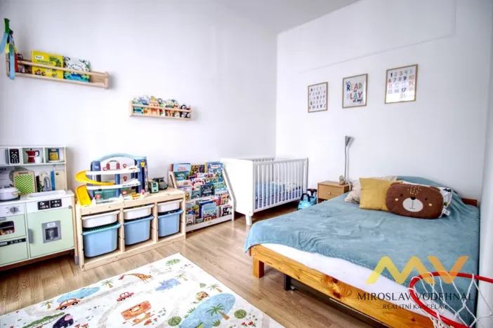 Pronájem bytu 3+1, Hradec Králové, Nerudova, 95 m2