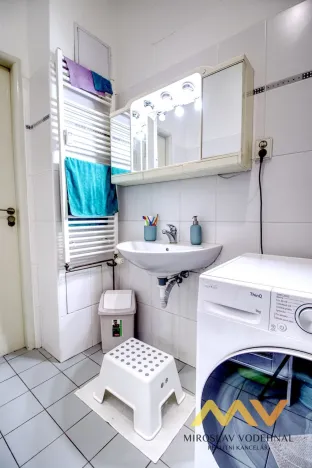 Pronájem bytu 3+1, Hradec Králové, Nerudova, 95 m2