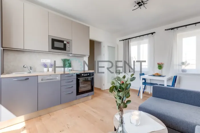 Pronájem bytu 2+kk, Praha - Libeň, Turnovská, 42 m2