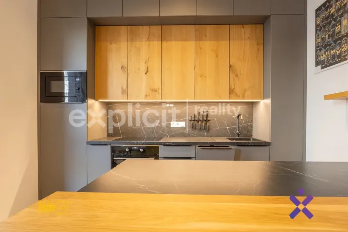 Prodej bytu 1+kk, Zlín, Lorencova, 28 m2