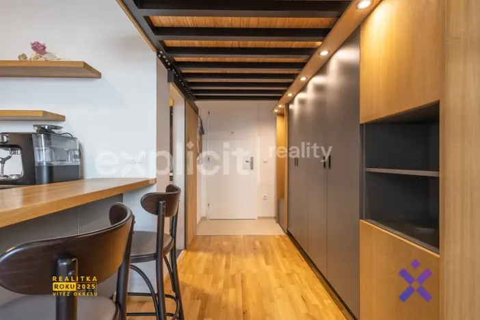 Prodej bytu 1+kk, Zlín, Lorencova, 28 m2
