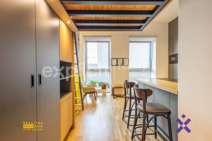 Prodej bytu 1+kk, Zlín, Lorencova, 28 m2
