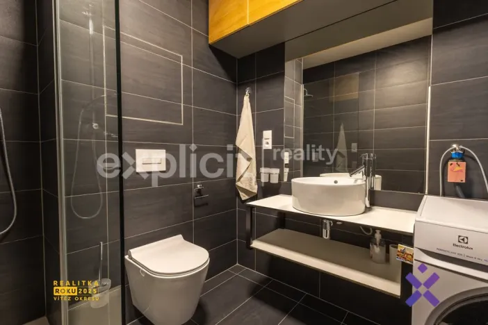 Prodej bytu 1+kk, Zlín, Lorencova, 28 m2
