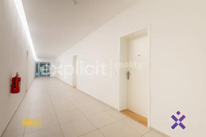 Prodej bytu 1+kk, Zlín, Lorencova, 28 m2