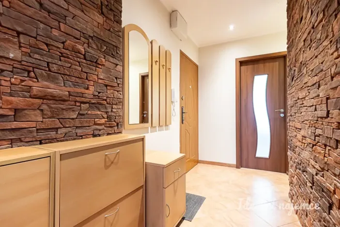 Pronájem bytu 3+kk, Praha - Kobylisy, Šimůnkova, 61 m2