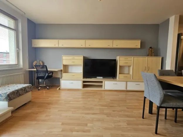 Pronájem bytu 3+kk, Praha, Nad Okrouhlíkem, 102 m2