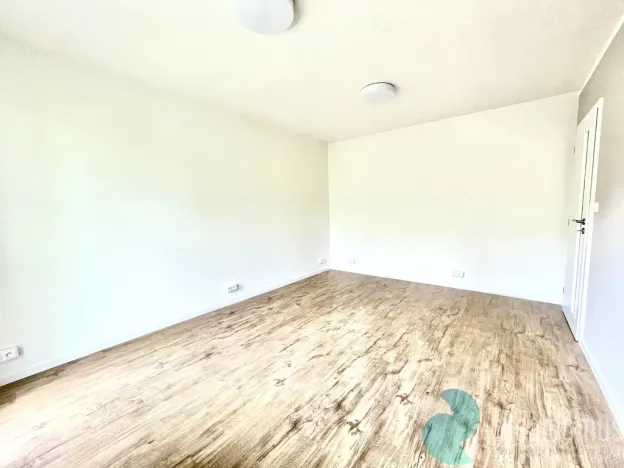 Pronájem bytu 1+kk, Praha, Sládkovičova, 26 m2
