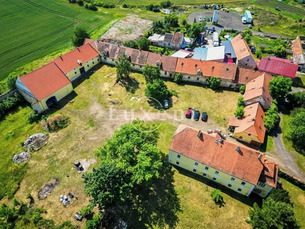 Prodej domu, Žatec, 3000 m2