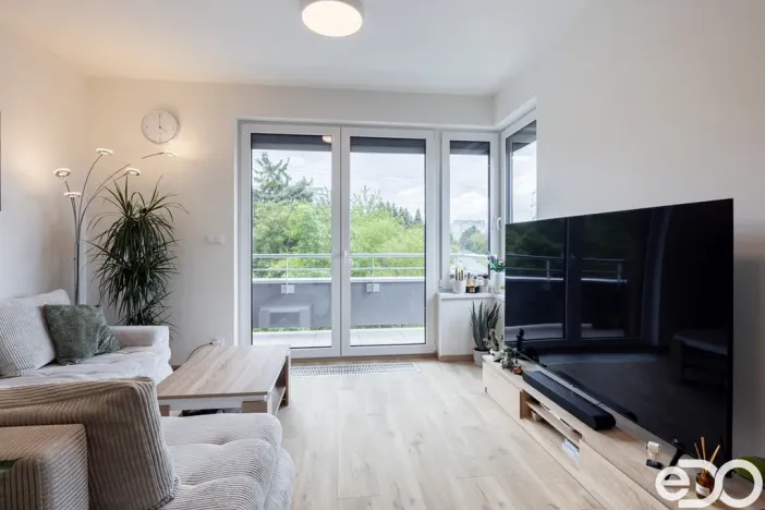 Pronájem bytu 2+kk, Praha - Záběhlice, Klapálkova, 57 m2