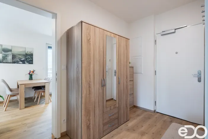 Pronájem bytu 2+kk, Praha - Záběhlice, Klapálkova, 57 m2
