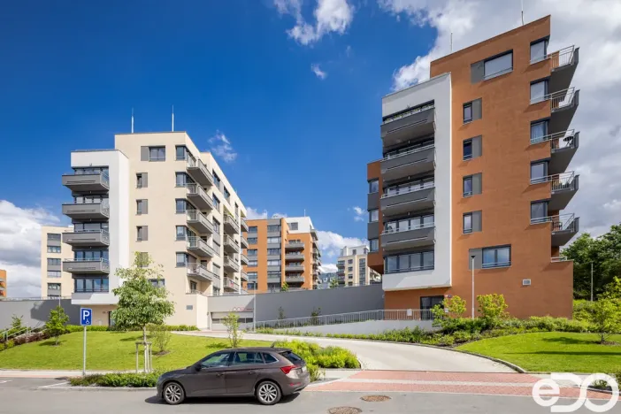 Pronájem bytu 2+kk, Praha - Záběhlice, Klapálkova, 57 m2
