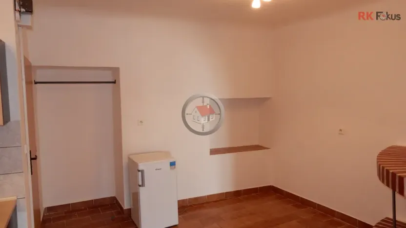 Pronájem bytu 2+kk, Moravské Budějovice, nám. ČSA, 40 m2