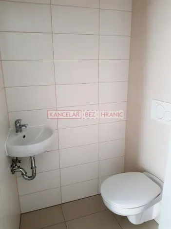 Pronájem bytu 2+kk, Otrokovice, nám. 3. května, 57 m2