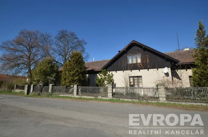 Prodej rodinného domu, Dolní Hbity - Jelence, 780 m2
