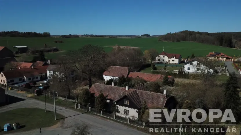 Prodej rodinného domu, Dolní Hbity - Jelence, 780 m2