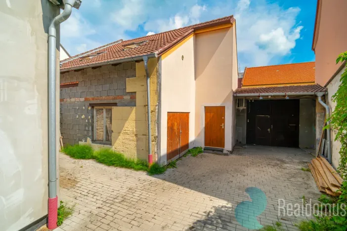 Prodej vícegeneračního domu, Trhové Sviny, Nové město, 210 m2
