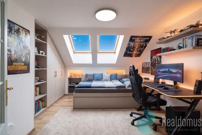 Prodej vícegeneračního domu, Trhové Sviny, Nové město, 210 m2