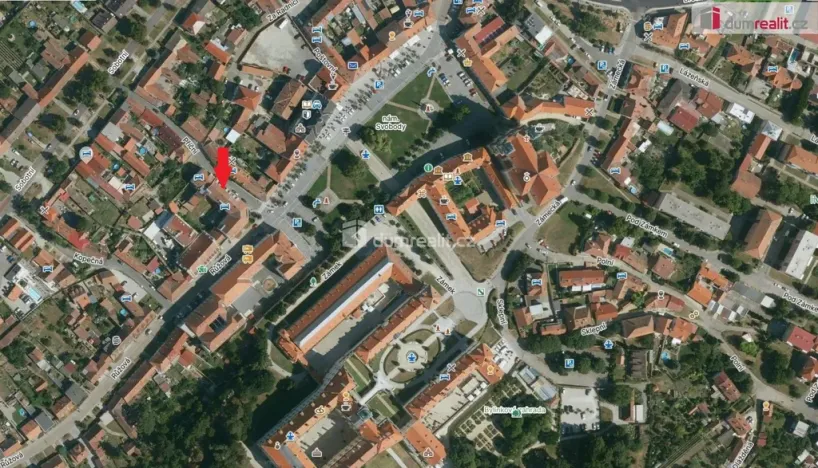 Prodej bytu 3+1, Valtice, nám. Svobody, 72 m2