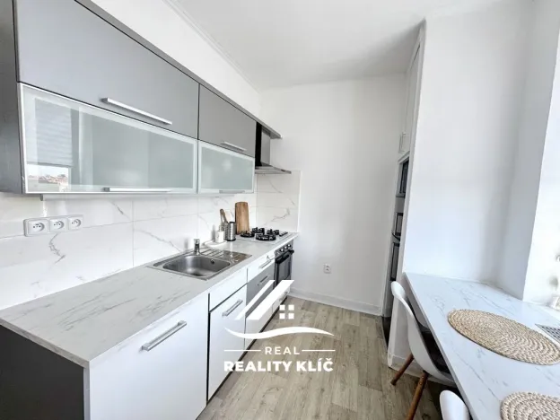 Pronájem bytu 2+1, Ostrava, Hlavní třída, 58 m2