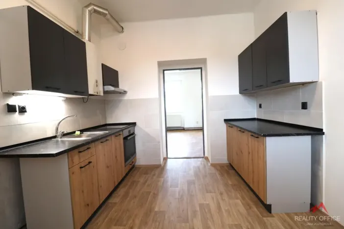 Pronájem bytu 2+1, Děčín - Děčín I-Děčín, Stavební, 58 m2