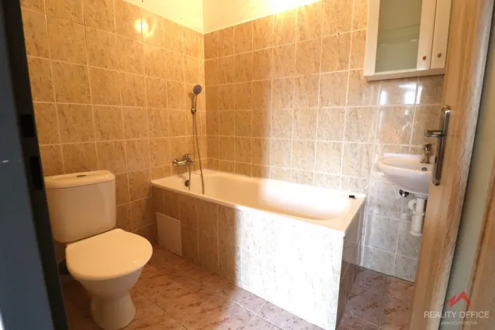 Pronájem bytu 2+1, Děčín - Děčín I-Děčín, Stavební, 58 m2