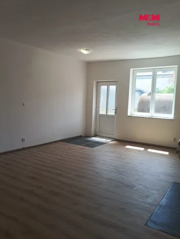 Pronájem bytu 1+kk, Tochovice, 34 m2