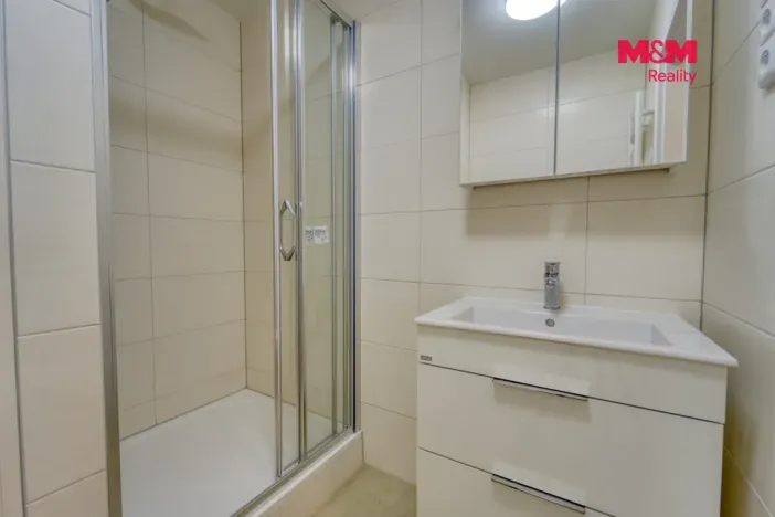Pronájem bytu 2+kk, Plzeň - Bolevec, Kaznějovská, 40 m2