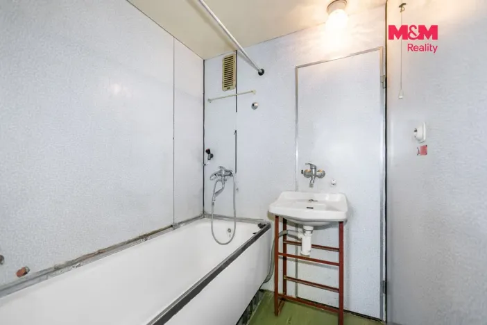 Prodej bytu 3+1, Třemošná, Sídliště, 62 m2