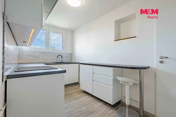 Prodej bytu 3+1, Český Těšín, Komenského, 65 m2
