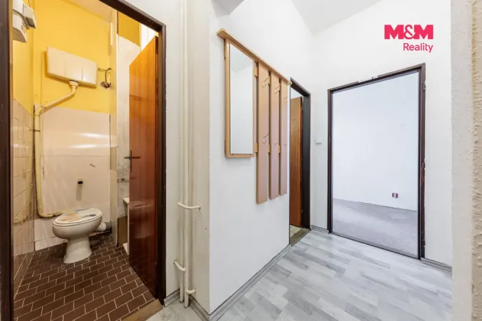 Prodej bytu 1+1, Nejdek, sídliště 9. května, 42 m2