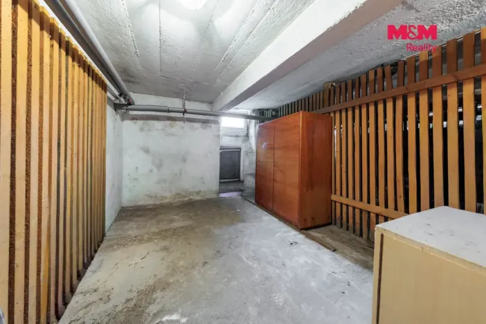Prodej bytu 1+1, Nejdek, sídliště 9. května, 42 m2
