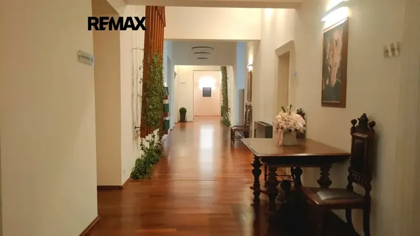 Pronájem kanceláře, Praha - Karlín, Sokolovská, 69 m2