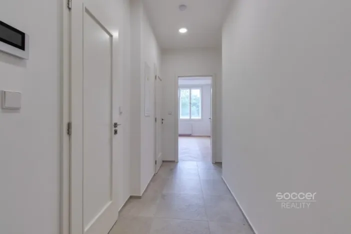 Pronájem bytu 1+kk, Praha - Vinohrady, Vinohradská, 36 m2