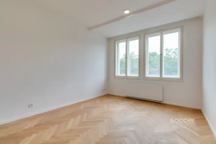 Pronájem bytu 1+kk, Praha - Vinohrady, Vinohradská, 36 m2