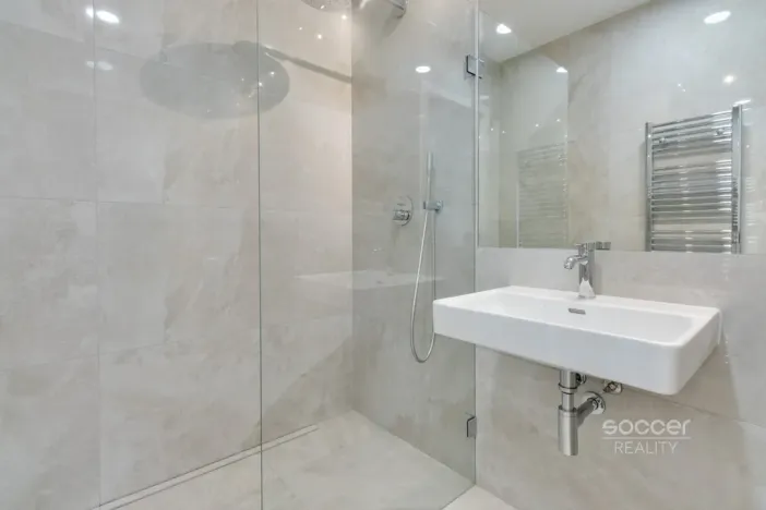 Pronájem bytu 1+kk, Praha - Vinohrady, Vinohradská, 36 m2