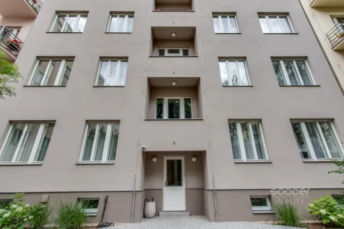 Pronájem bytu 1+kk, Praha - Vinohrady, Vinohradská, 36 m2